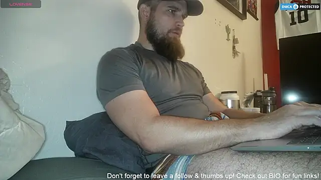 Snapshot of dikdowndaddy chatting on August 7, 2026, 8:11 pm dikdowndaddy online show from August 7, 2026, 8:11 pm