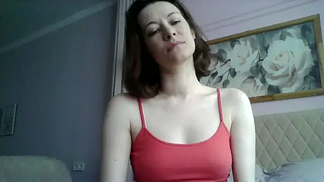 SunElizabeth online show from February 19, 2025, 5:27 am