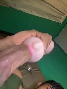 Adrian181 online show from April 15, 2026, 1:56 am