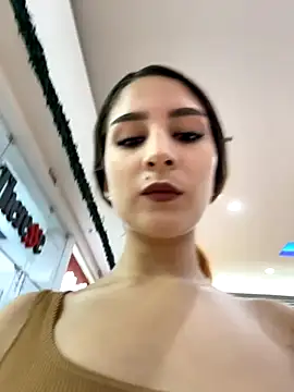 Mon Cherry online show from October 7, 2025, 12:52 am