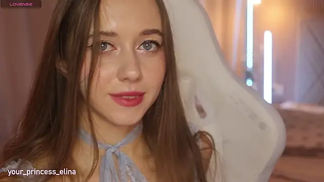  Pretty Doll  online show from December 19, 2024, 6:45 pm