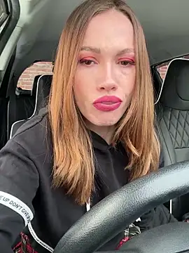 LavenderHot online show from December 12, 2024, 7:41 am