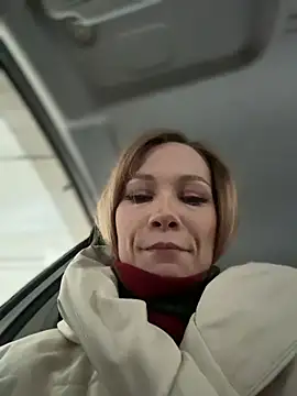 LavenderHot online show from February 28, 2026, 2:34 am