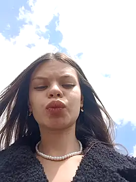 Snapshot of Violeta_12- chatting on December 3, 2024, 5:12 pm Violeta 12- online show from December 3, 2024, 5:12 pm