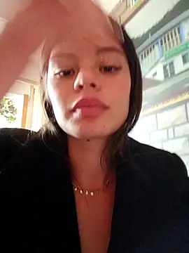 Snapshot of Violeta_12- chatting on December 10, 2024, 4:38 pm Violeta 12- online show from December 10, 2024, 4:38 pm