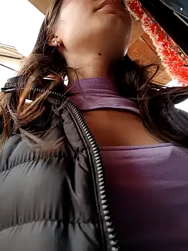 Snapshot of Violeta_12- chatting on December 26, 2024, 8:11 pm Violeta 12- online show from December 26, 2024, 8:11 pm