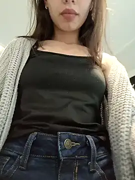 Snapshot of Violeta_12- chatting on December 28, 2024, 3:26 pm Violeta 12- online show from December 28, 2024, 3:26 pm