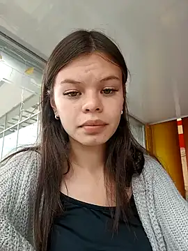 Snapshot of Violeta_12- chatting on December 28, 2024, 6:40 pm Violeta 12- online show from December 28, 2024, 6:40 pm