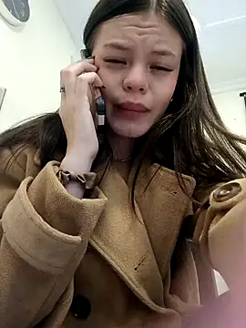 Snapshot of Violeta_12- chatting on January 11, 2025, 3:31 pm Violeta 12- online show from January 11, 2025, 3:31 pm