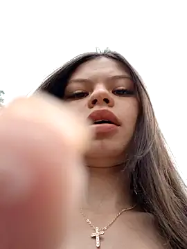 Snapshot of Violeta_12- chatting on January 24, 2025, 2:41 pm Violeta 12- online show from January 24, 2025, 2:41 pm