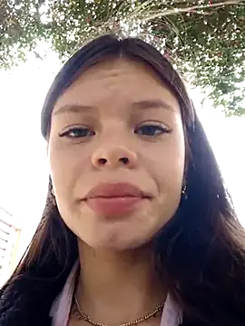 Snapshot of Violeta_12- chatting on February 19, 2025, 6:21 pm Violeta 12- online show from February 19, 2025, 6:21 pm