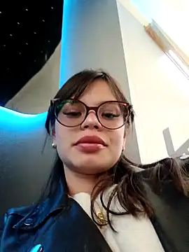 Snapshot of Violeta_12- chatting on October 29, 2025, 6:42 pm Violeta 12- online show from October 29, 2025, 6:42 pm