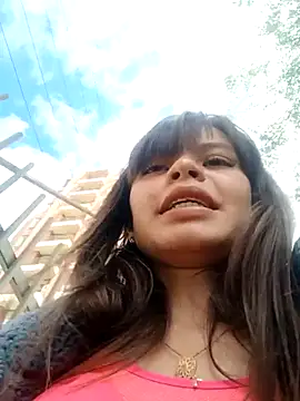 Snapshot of Violeta_12- chatting on November 2, 2025, 3:36 pm Violeta 12- online show from November 2, 2025, 3:36 pm