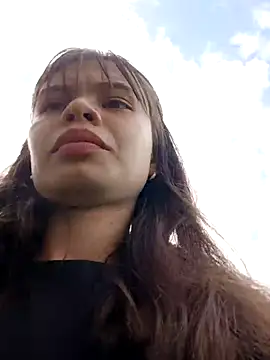 Snapshot of Violeta_12- chatting on November 11, 2025, 3:56 pm Violeta 12- online show from November 11, 2025, 3:56 pm