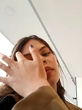 Snapshot of Violeta_12- chatting on November 27, 2025, 3:14 pm Violeta 12- online show from November 27, 2025, 3:14 pm