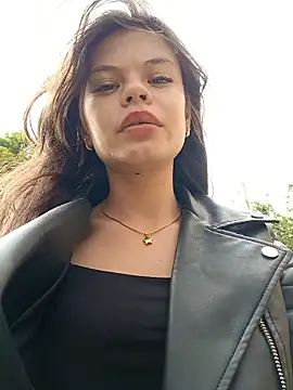 Violeta 12- online show from April 21, 2026, 8:01 pm