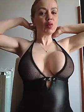 eva ragazzadolce online show from June 6, 2026, 12:10 pm