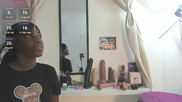 Alessiiaa  online show from January 13, 2026, 8:58 pm