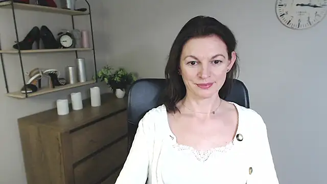 VivianWILD online show from January 31, 2025, 6:03 pm