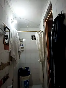 Giselabrunette25 online show from December 17, 2025, 11:38 am