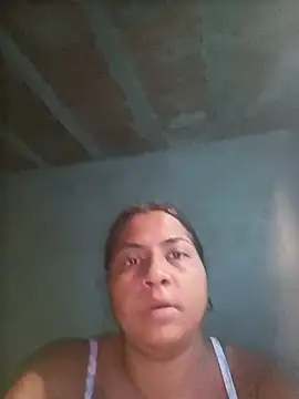 Snapshot of Giselabrunette25 chatting on July 8, 2026, 12:09 pm Giselabrunette25 online show from July 8, 2026, 12:09 pm