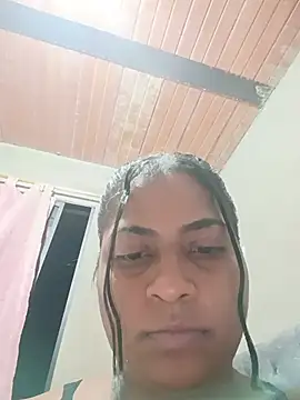 Snapshot of Giselabrunette25 chatting on July 9, 2026, 1:20 am Giselabrunette25 online show from July 9, 2026, 1:20 am