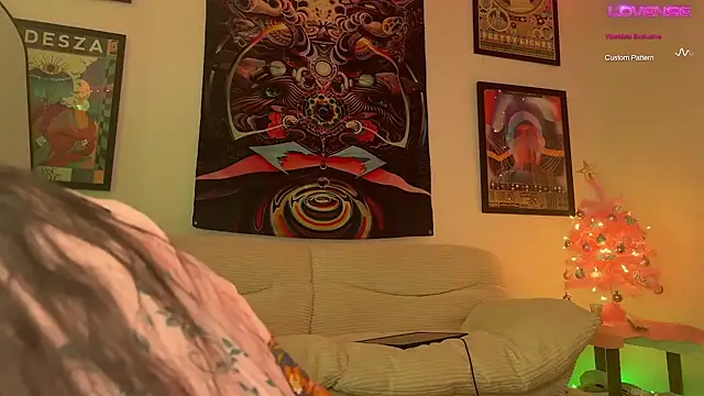 yummyrina online show from December 16, 2024, 10:45 pm