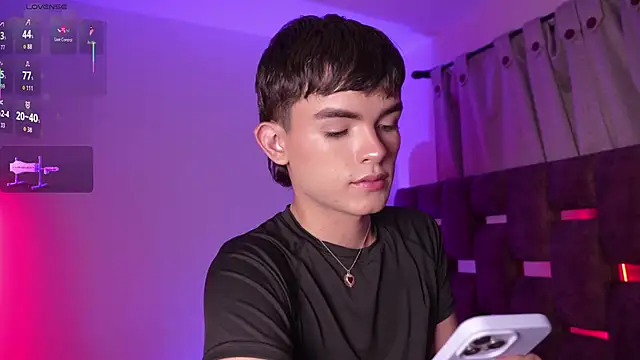 Angelo 018 online show from October 9, 2025, 6:44 am