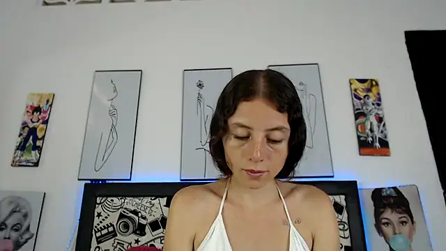 Rihana14 online show from April 19, 2026, 6:10 pm