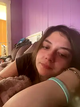 itzcheyduh online show from October 7, 2025, 2:47 pm