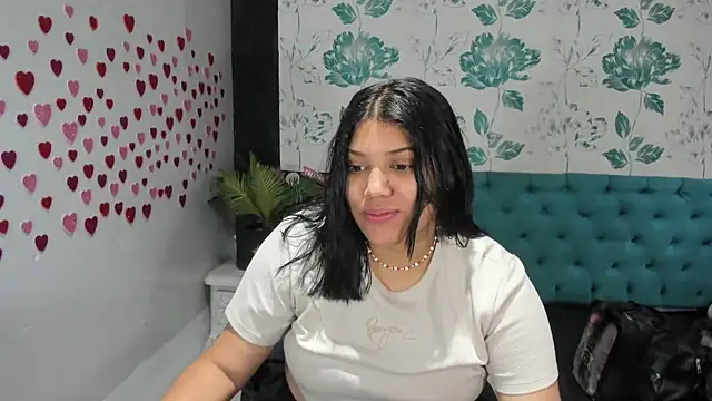 LindaBreeS online show from February 10, 2025, 2:16 pm