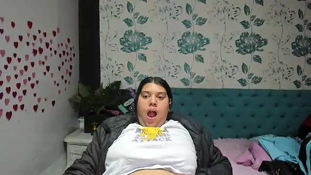 LindaBreeS online show from March 9, 2025, 8:31 pm