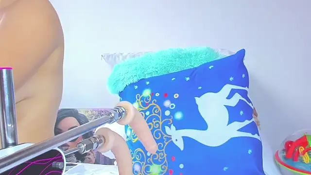 Ashley Miiller1 online show from March 5, 2025, 5:08 pm