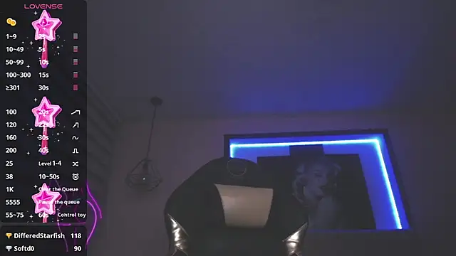 Andrea Ramos online show from March 11, 2025, 9:45 am