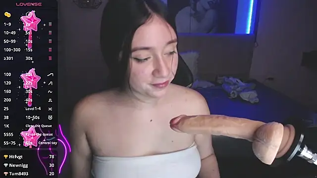 Andrea Ramos online show from March 14, 2025, 11:34 am