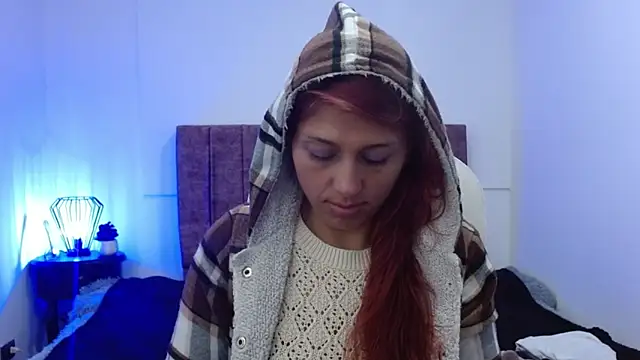 elena detroya online show from March 7, 2025, 12:34 pm