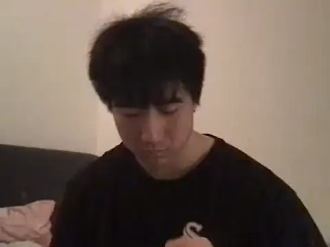 jungcock3210 online show from February 9, 2025, 4:57 am