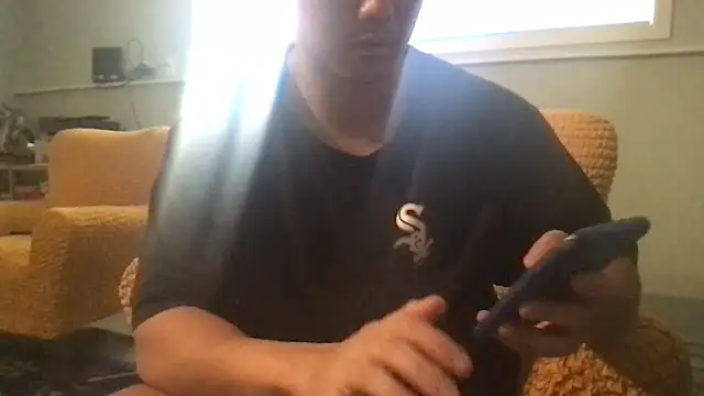 jungcock3210 online show from September 17, 2025, 5:25 pm