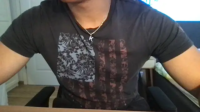 jungcock3210 online show from September 24, 2025, 12:52 pm