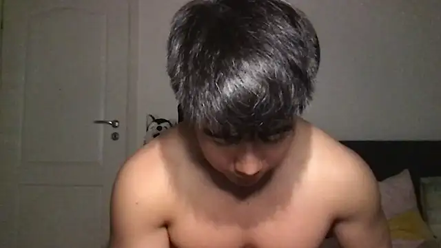 jungcock3210 online show from October 14, 2025, 4:52 pm