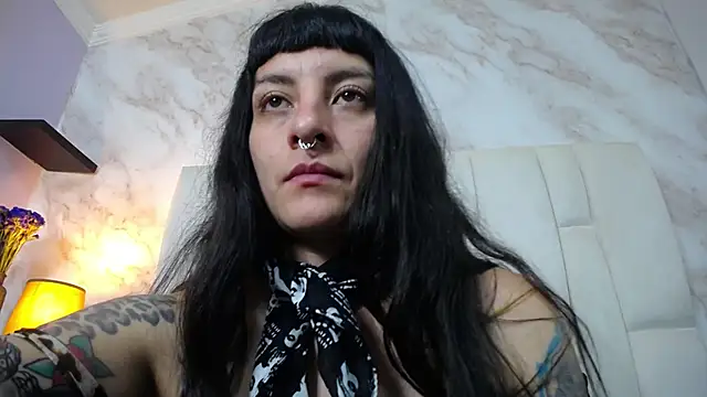 Naughty Kittenm online show from February 14, 2025, 4:52 pm