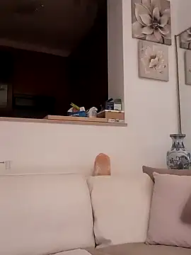 kikkastar online show from January 27, 2025, 7:35 pm