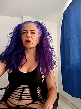 freyadevil333 online show from February 2, 2025, 1:30 pm