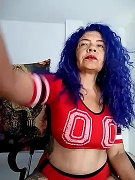 freyadevil333 online show from February 25, 2025, 1:39 pm