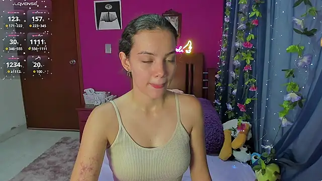 Angela hank2 online show from September 11, 2025, 4:34 am