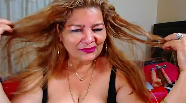 maturehot649 online show from December 31, 2024, 8:45 pm