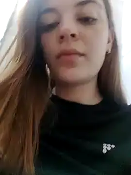 Snapshot of Bellacrox chatting on January 15, 2025, 6:51 pm Bellacrox online show from January 15, 2025, 6:51 pm