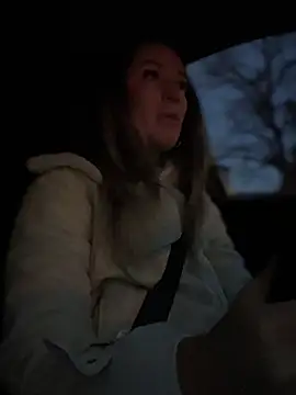 HotXMom online show from February 28, 2025, 4:32 am