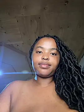 Linahlove online show from January 10, 2025, 9:20 pm