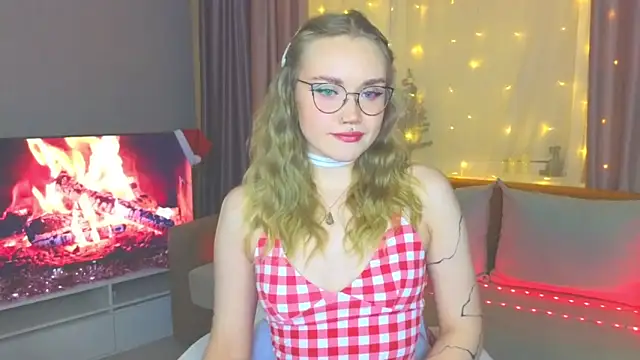 Aurora Golden1 online show from January 20, 2025, 4:23 pm